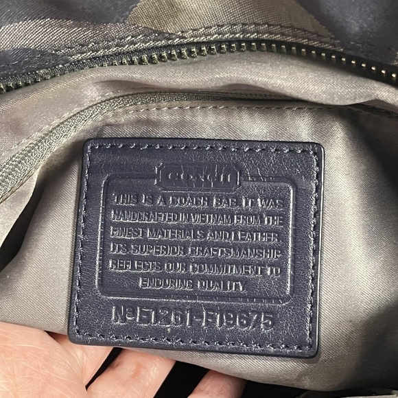 Coach Tote Bag Womens Large Blue Silver Signature F19675 Optic Art Purse Handbag - Picture 10 of 16